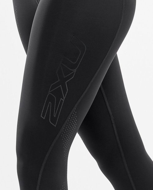 2xu malaysia motion mid rise compression 7 8 tights black dotted logo zoomed side