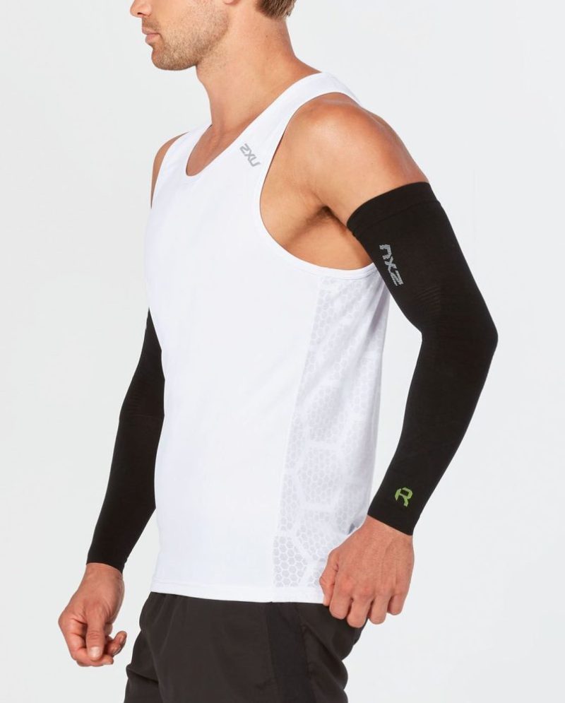 2xu malaysia recovery flex arm sleeves black nero side