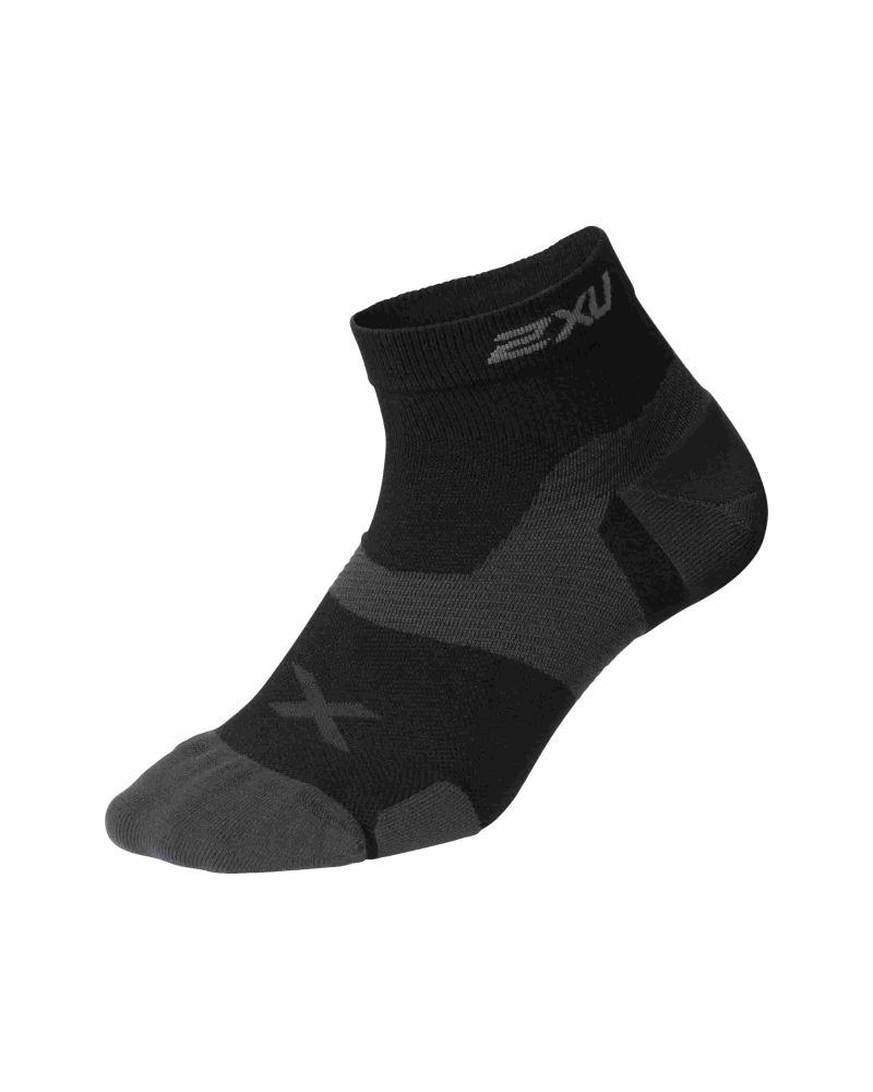 2xu malaysia vectr cushion 1 4 crew socks black titanium front